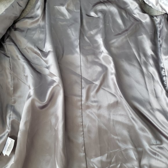 BCBG Generation Wool Blend Double Breasted Gray Cape Jacket - Picture 9 of 11